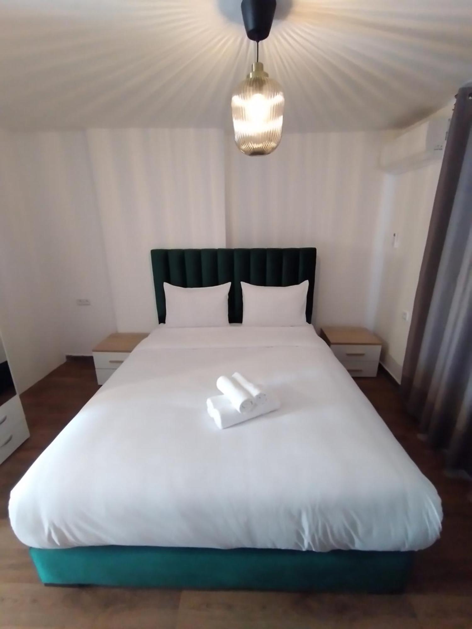 Hotel La Casa Blanca เทโทอัน ภายนอก รูปภาพ