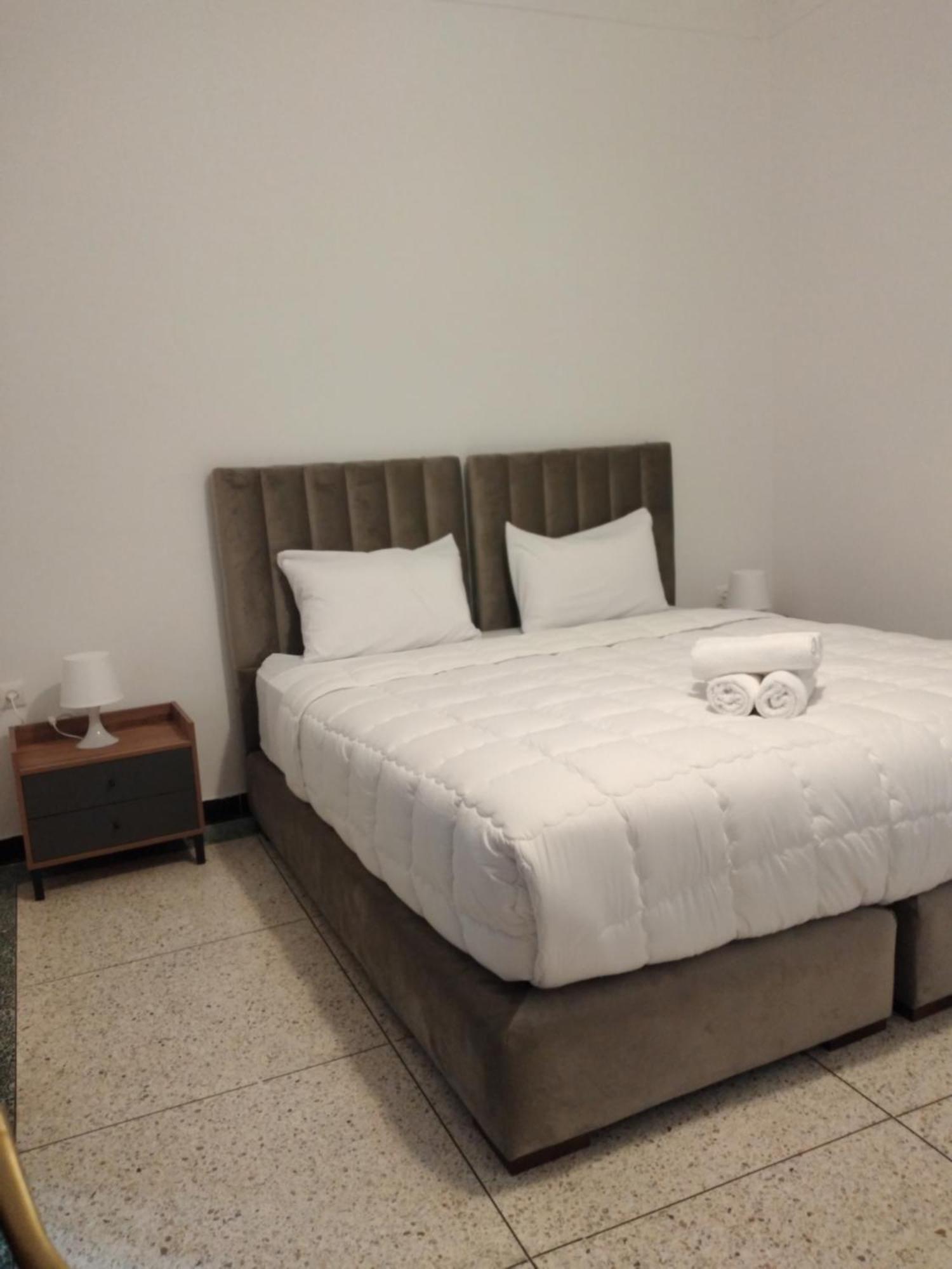 Hotel La Casa Blanca เทโทอัน ภายนอก รูปภาพ