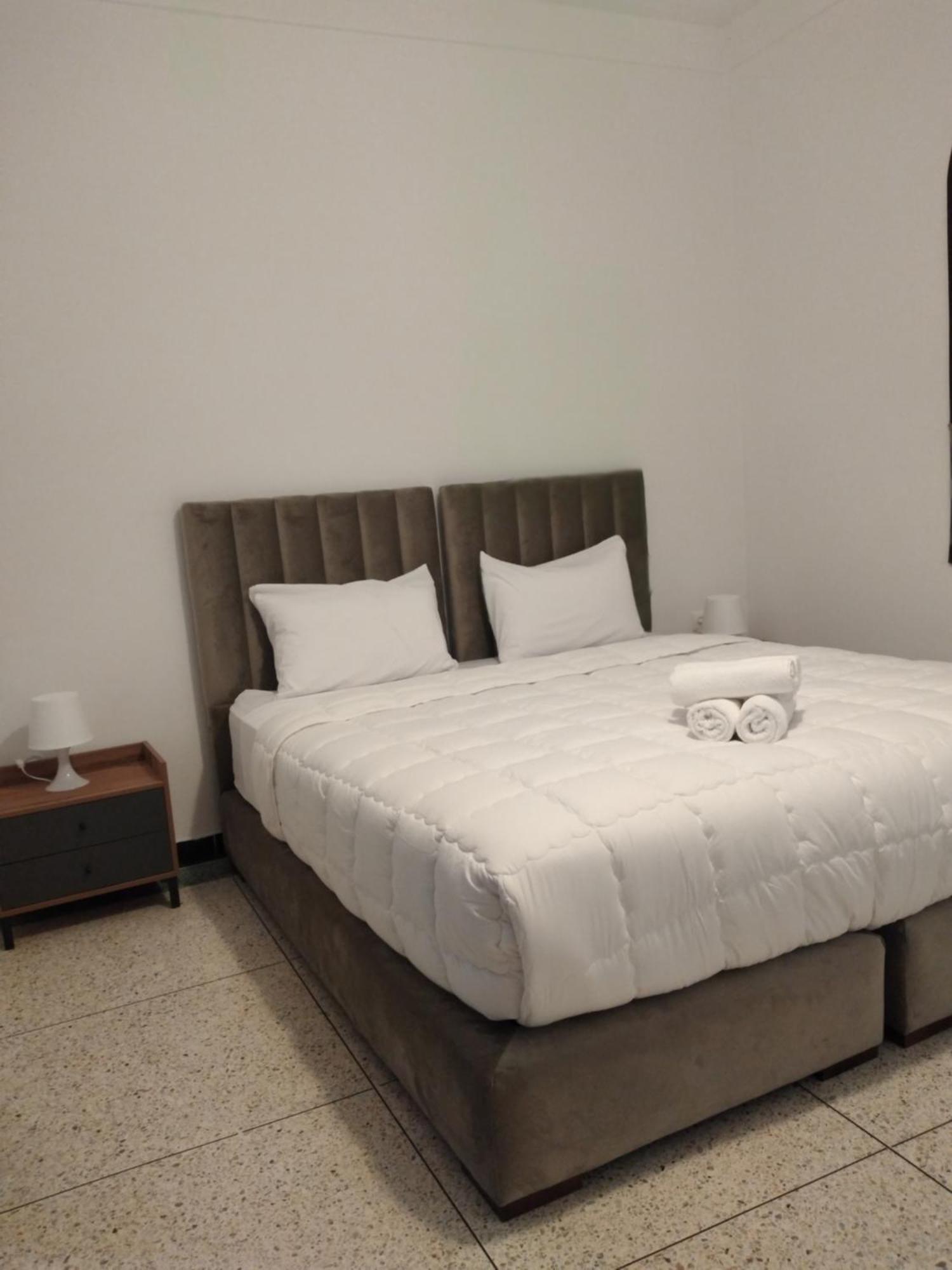 Hotel La Casa Blanca เทโทอัน ภายนอก รูปภาพ