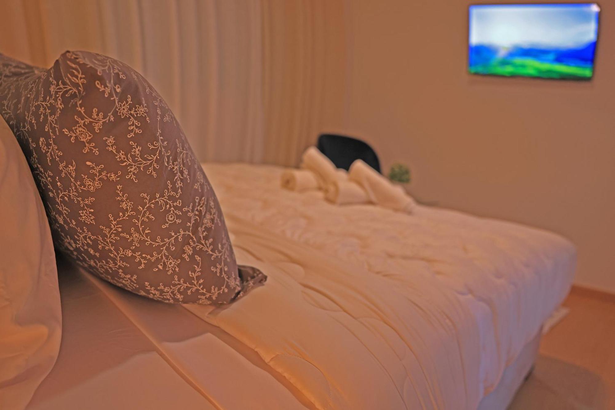 Hotel La Casa Blanca เทโทอัน ภายนอก รูปภาพ
